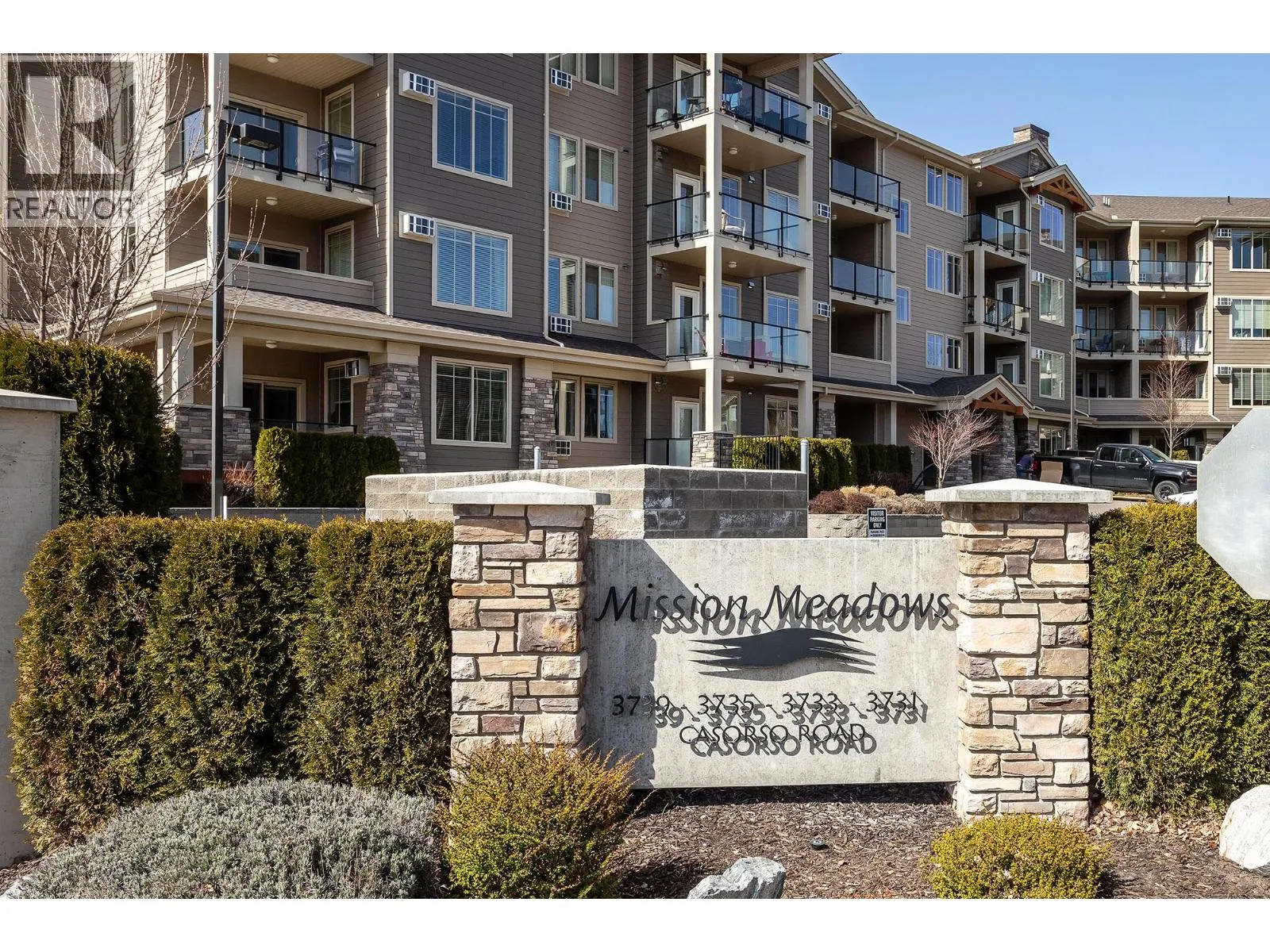 3731 Casorso Road Unit# 101