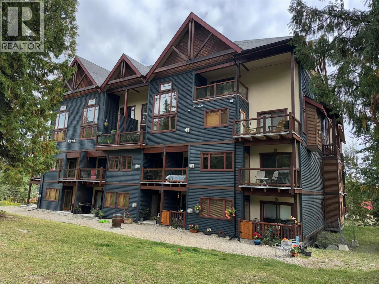 1005 Mountain View Road Unit# 4D