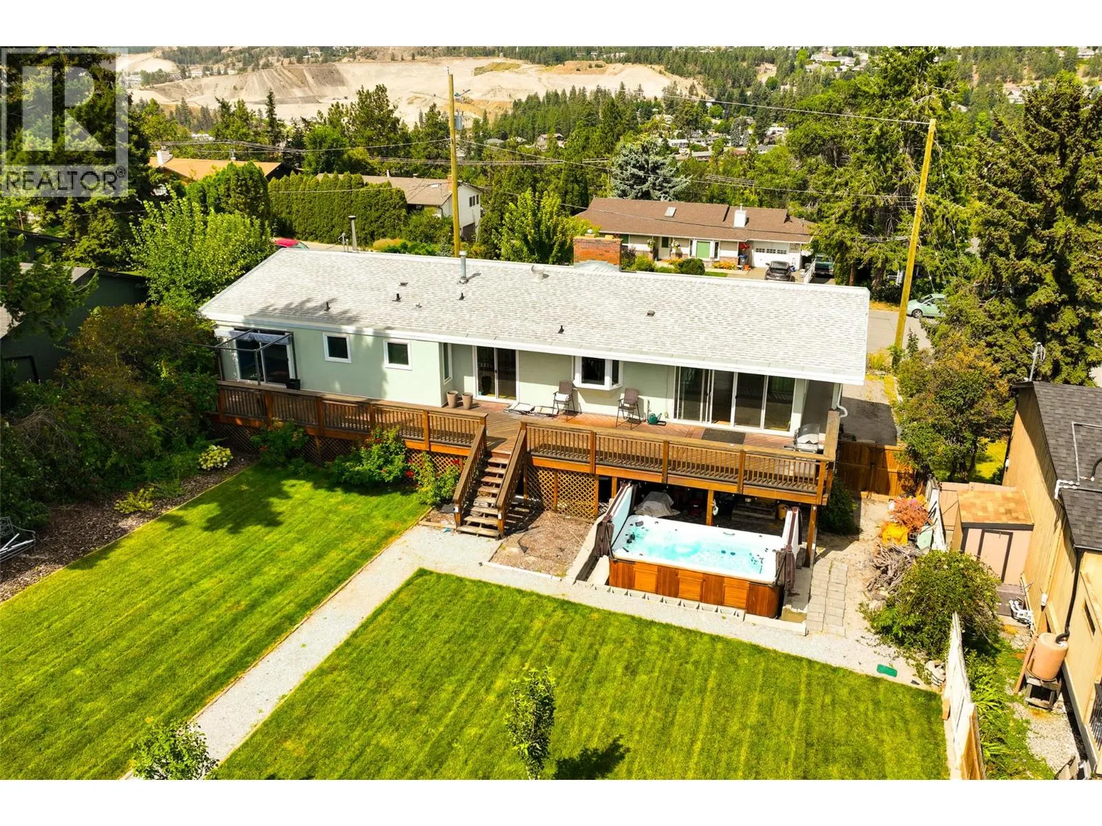 2415 COLLINGWOOD Road