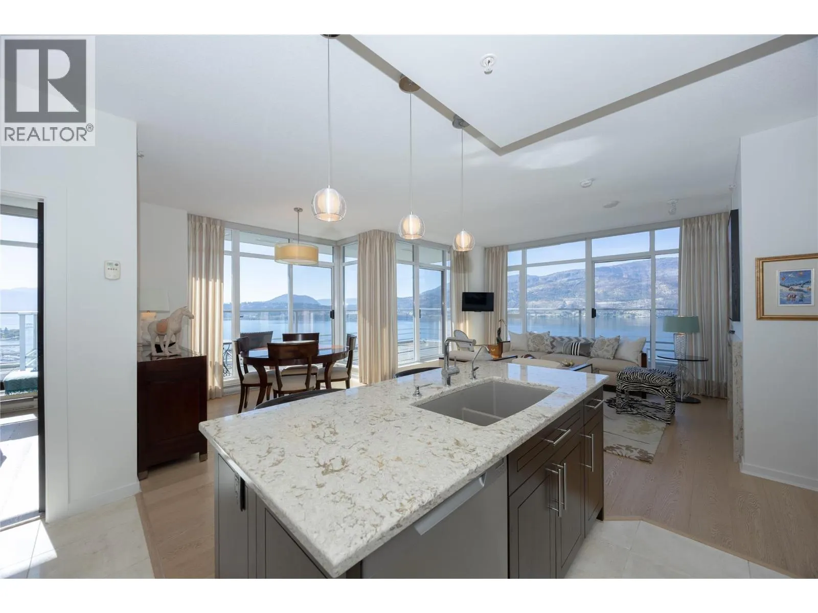 1075 Sunset Drive Unit# 2604