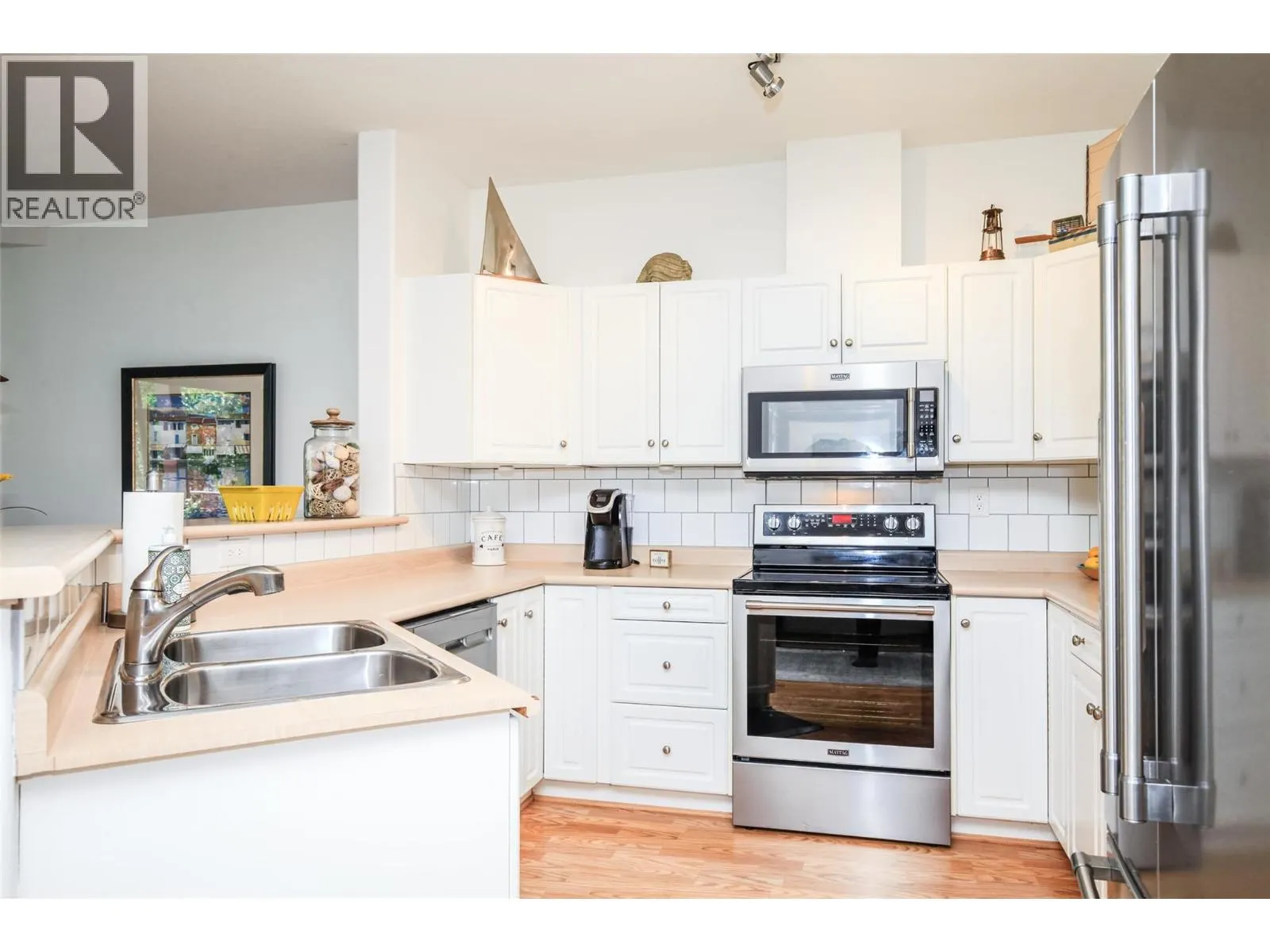 1088 Sunset Drive Unit# 312