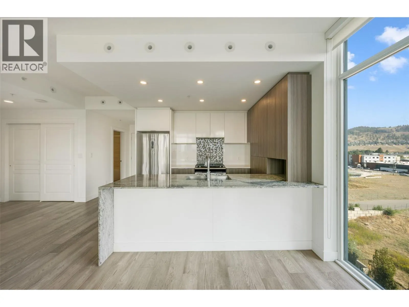 1151 Sunset Drive Unit# 505