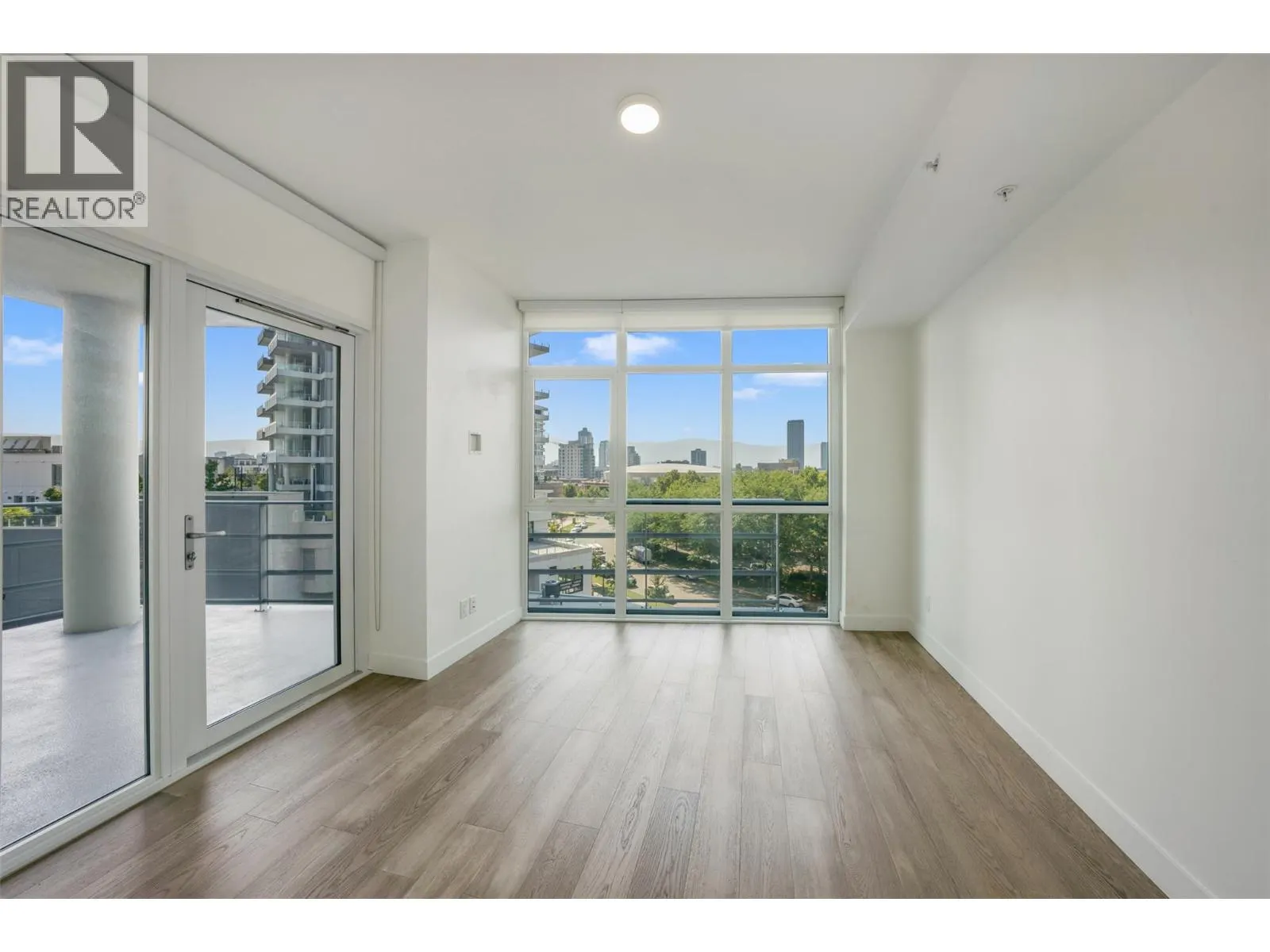 1151 Sunset Drive Unit# 505
