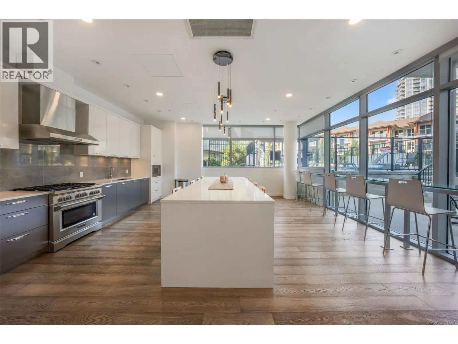 1151 Sunset Drive Unit# 505