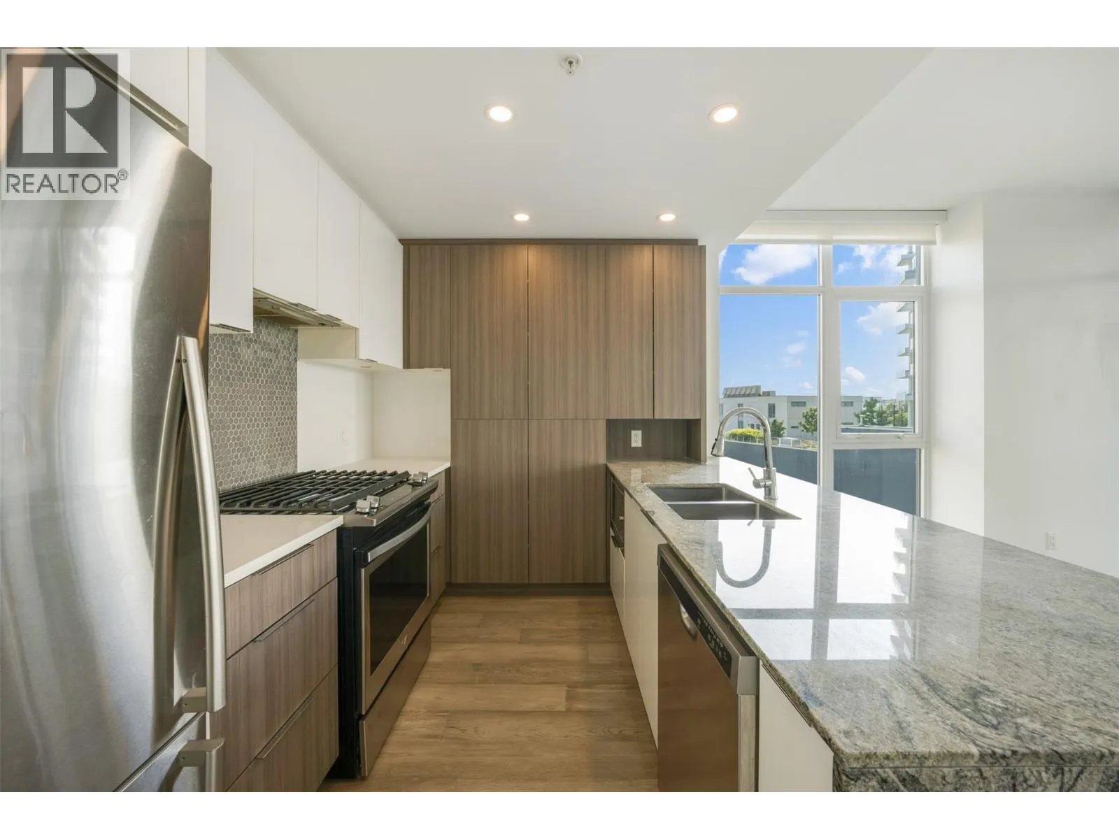 1151 Sunset Drive Unit# 505