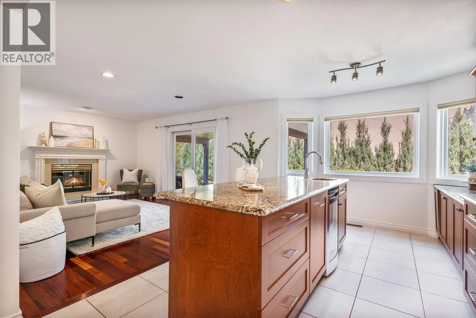 844 Mission Springs Crescent