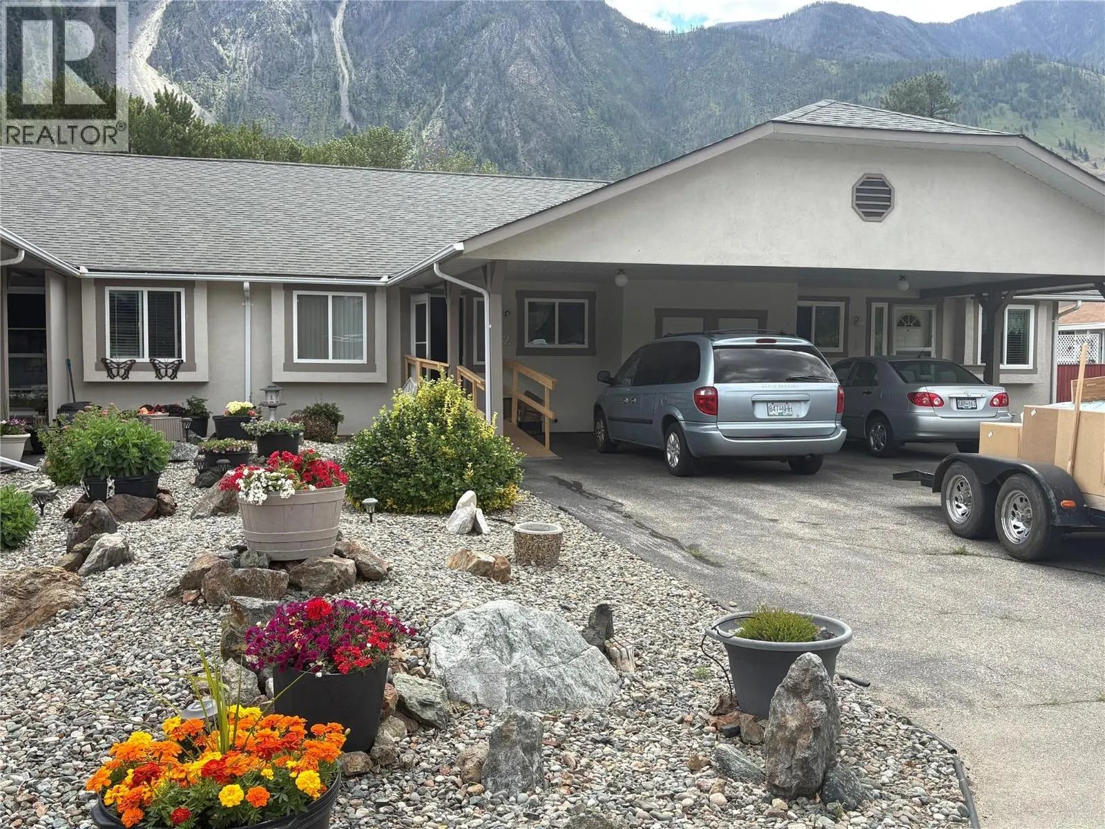 815 11th Avenue Unit# 2