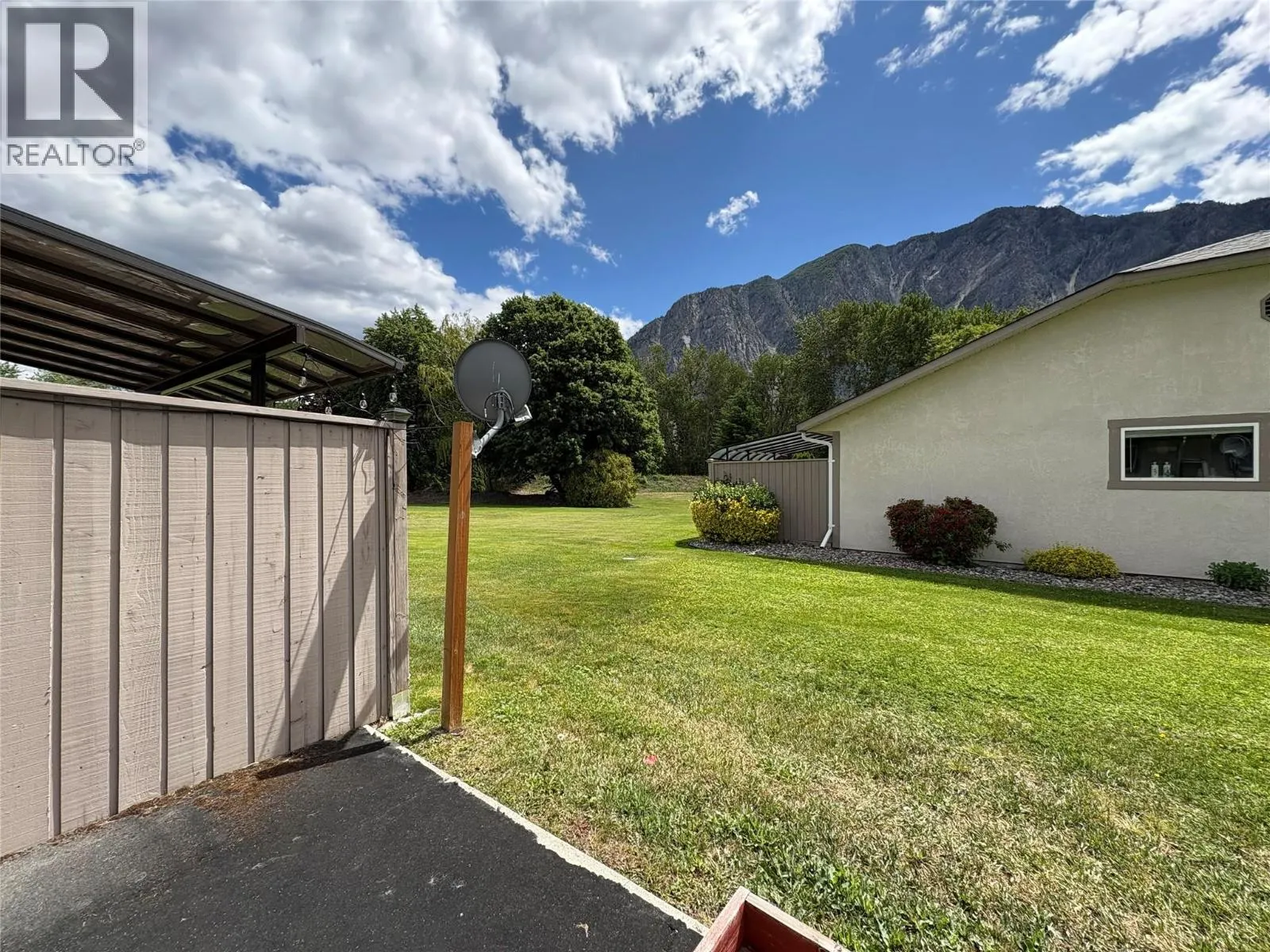 815 11th Avenue Unit# 2