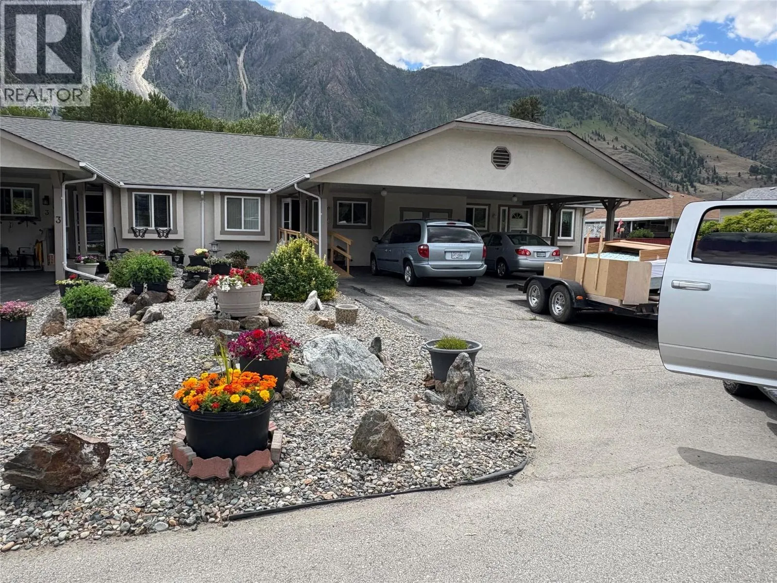815 11th Avenue Unit# 2