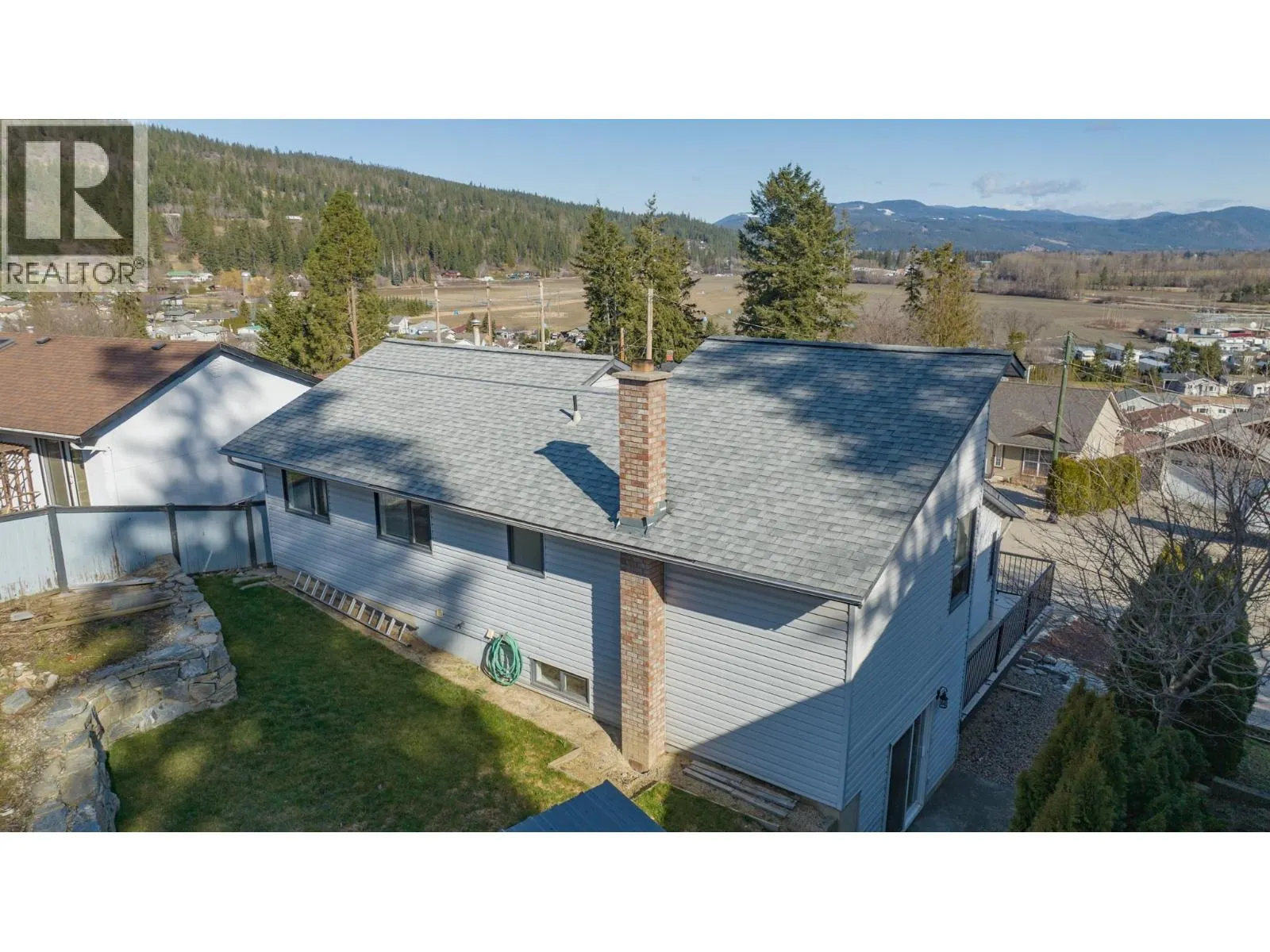 135 Birch Crescent