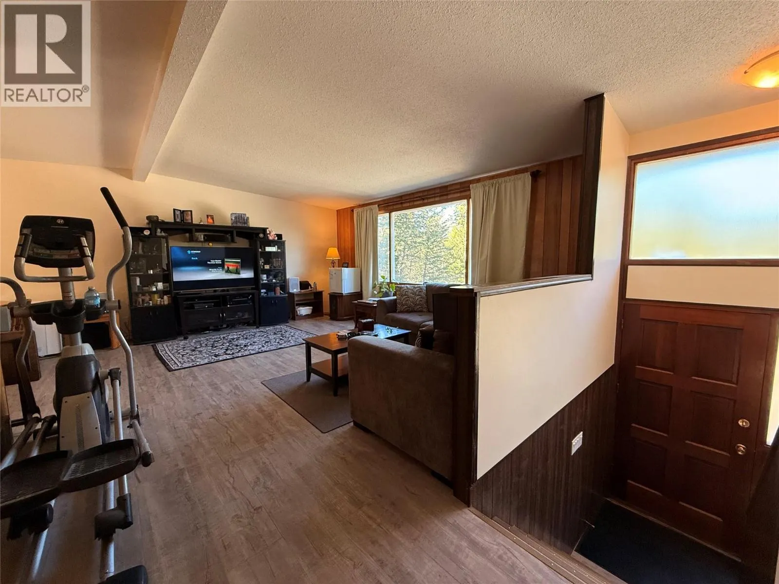 785 Silver Creek Road