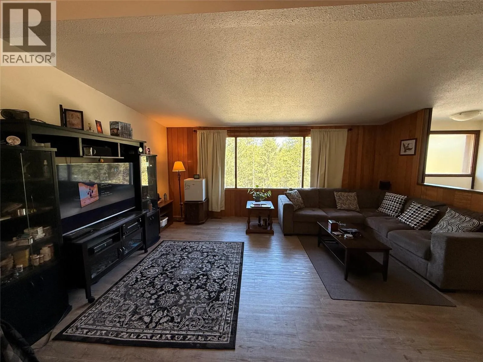 785 Silver Creek Road