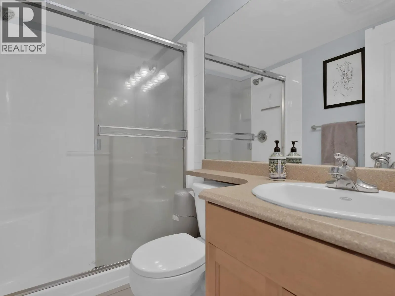 260 Franklyn Road Unit# 102