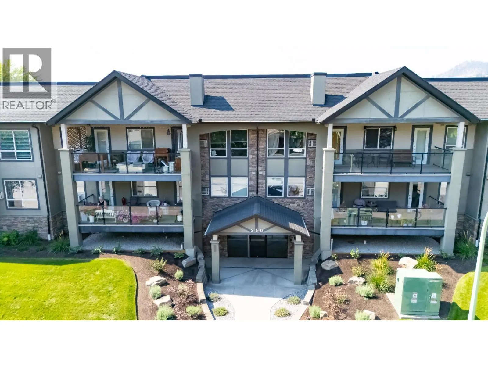 260 Franklyn Road Unit# 102
