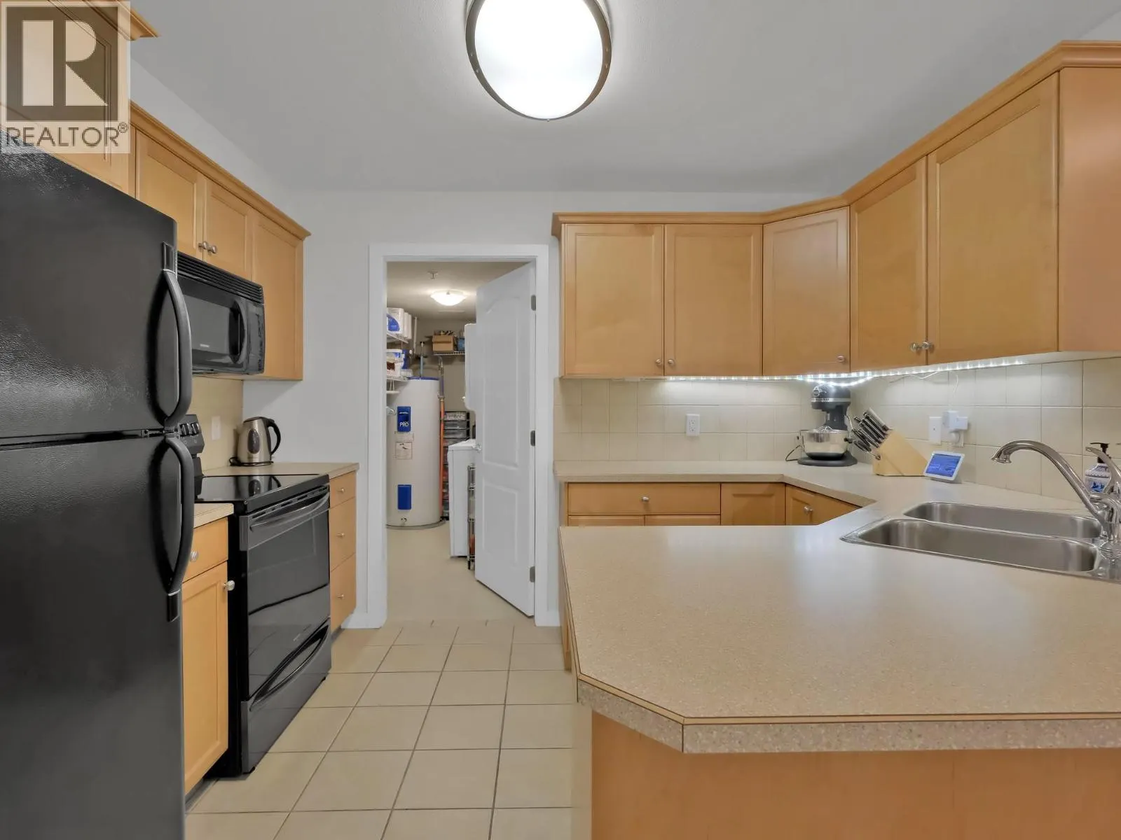 260 Franklyn Road Unit# 102