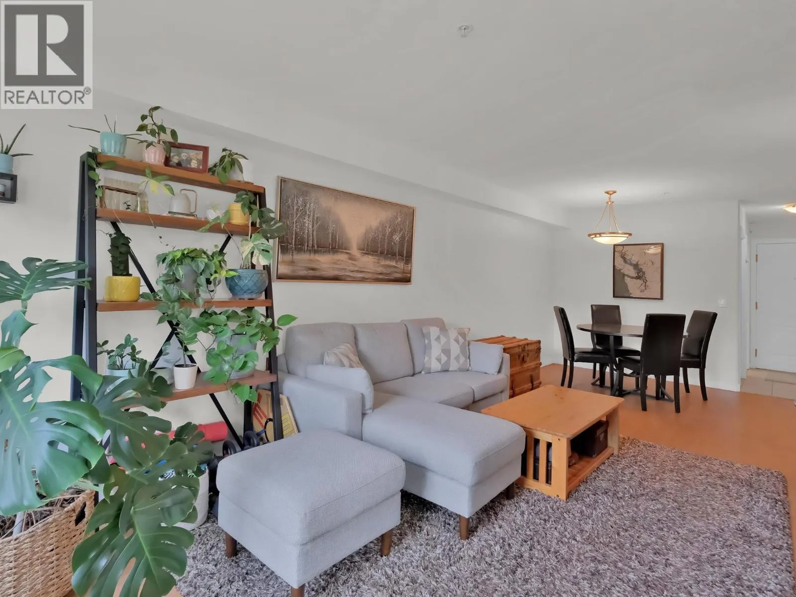 260 Franklyn Road Unit# 102