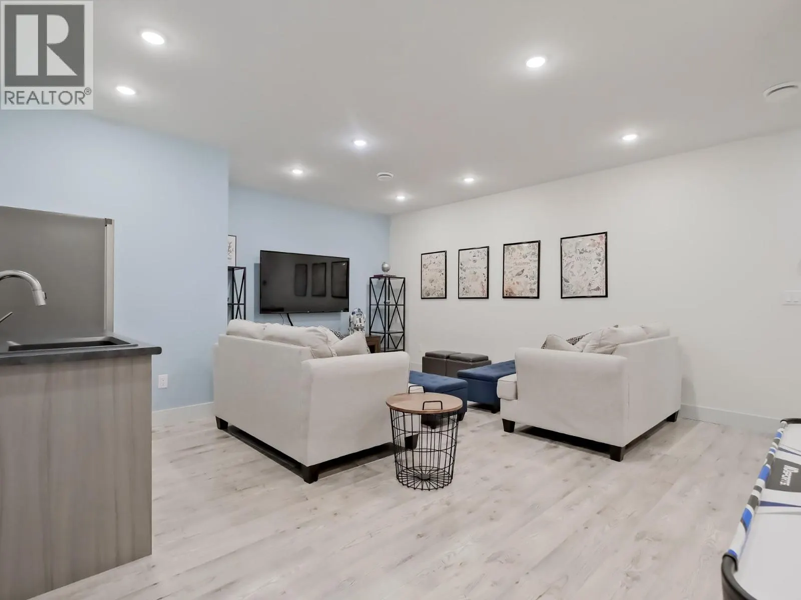 72 Forest Edge Drive