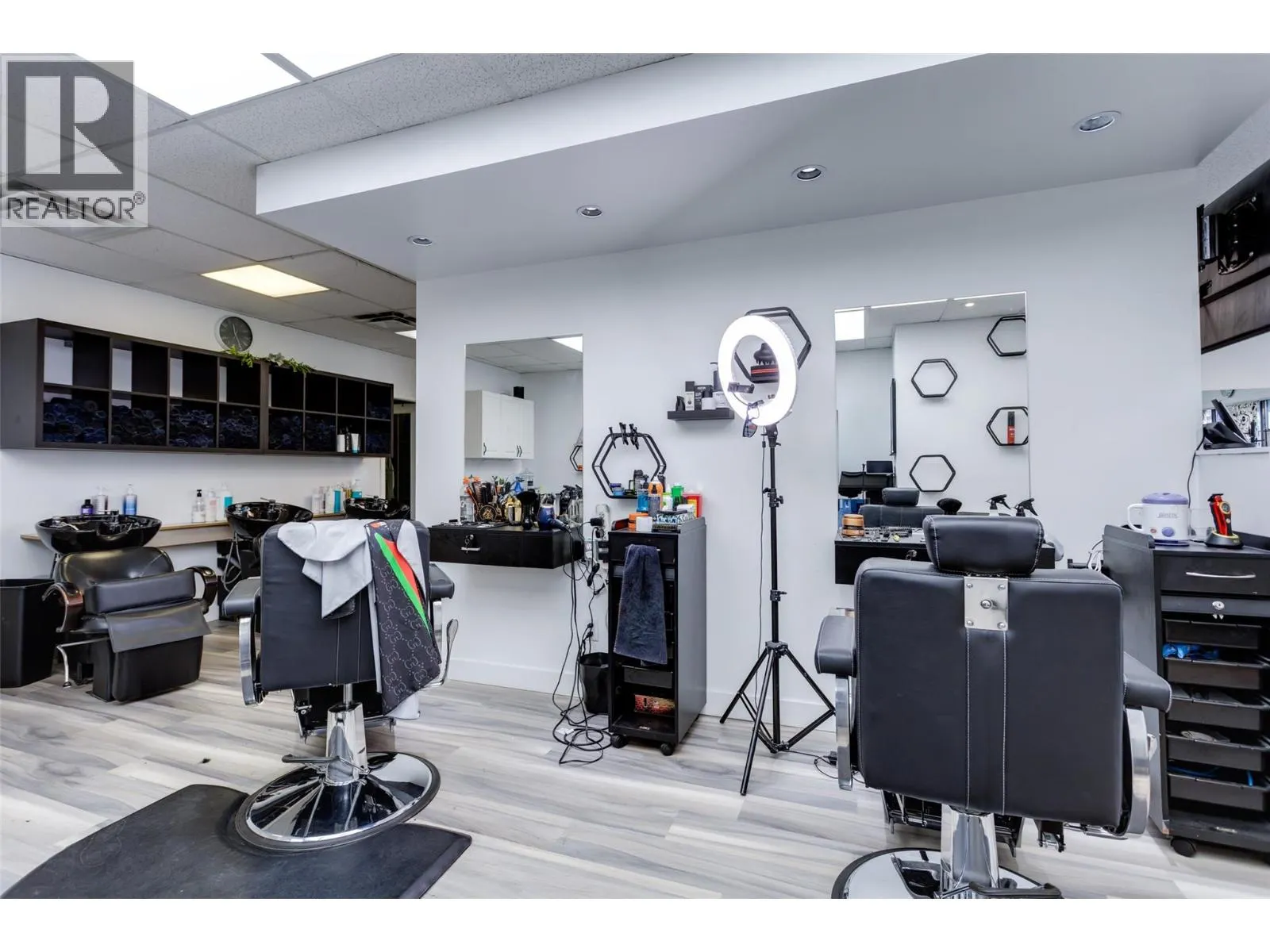 532 Leon Avenue Unit# 103