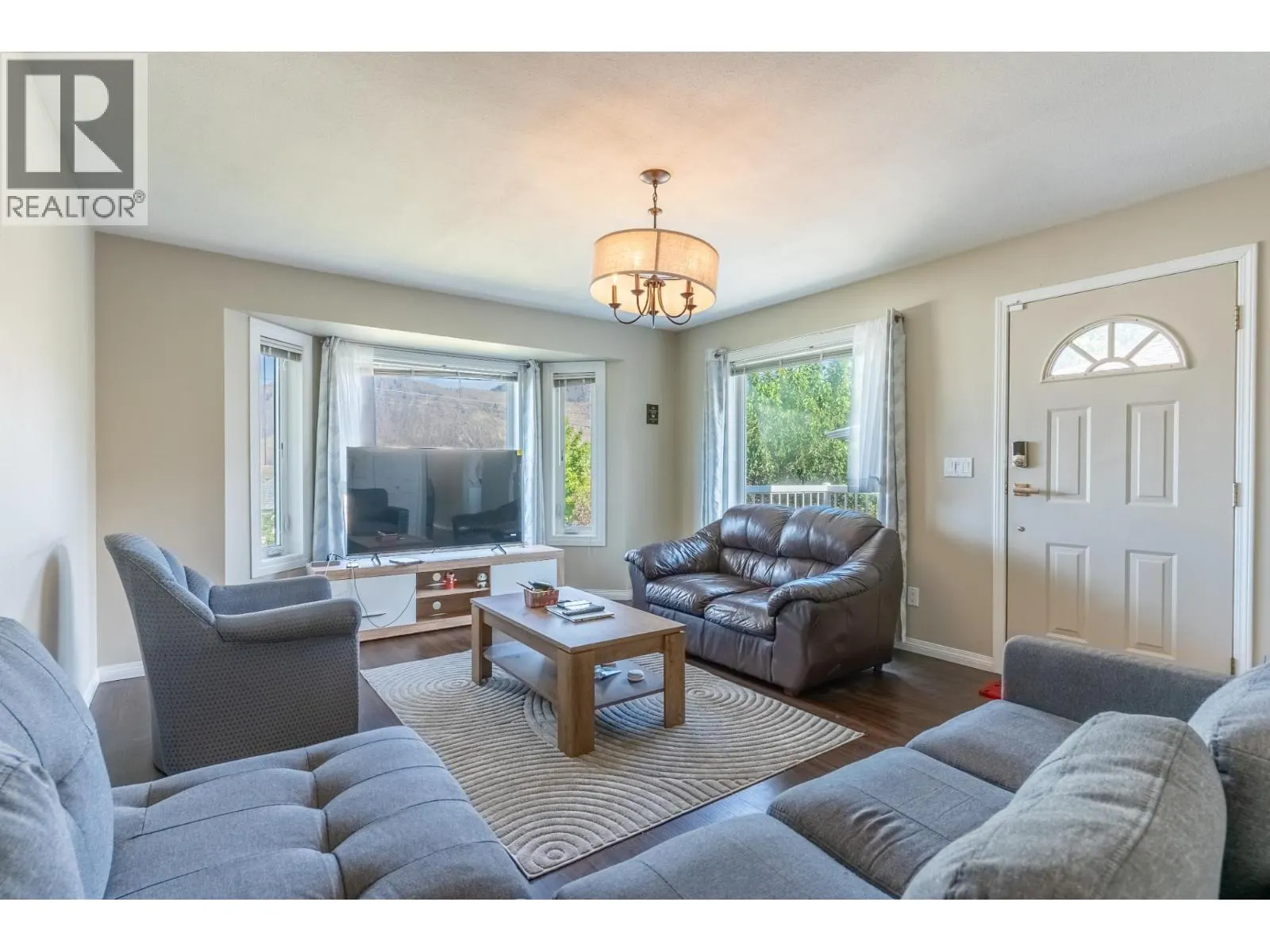935 Dominion Street