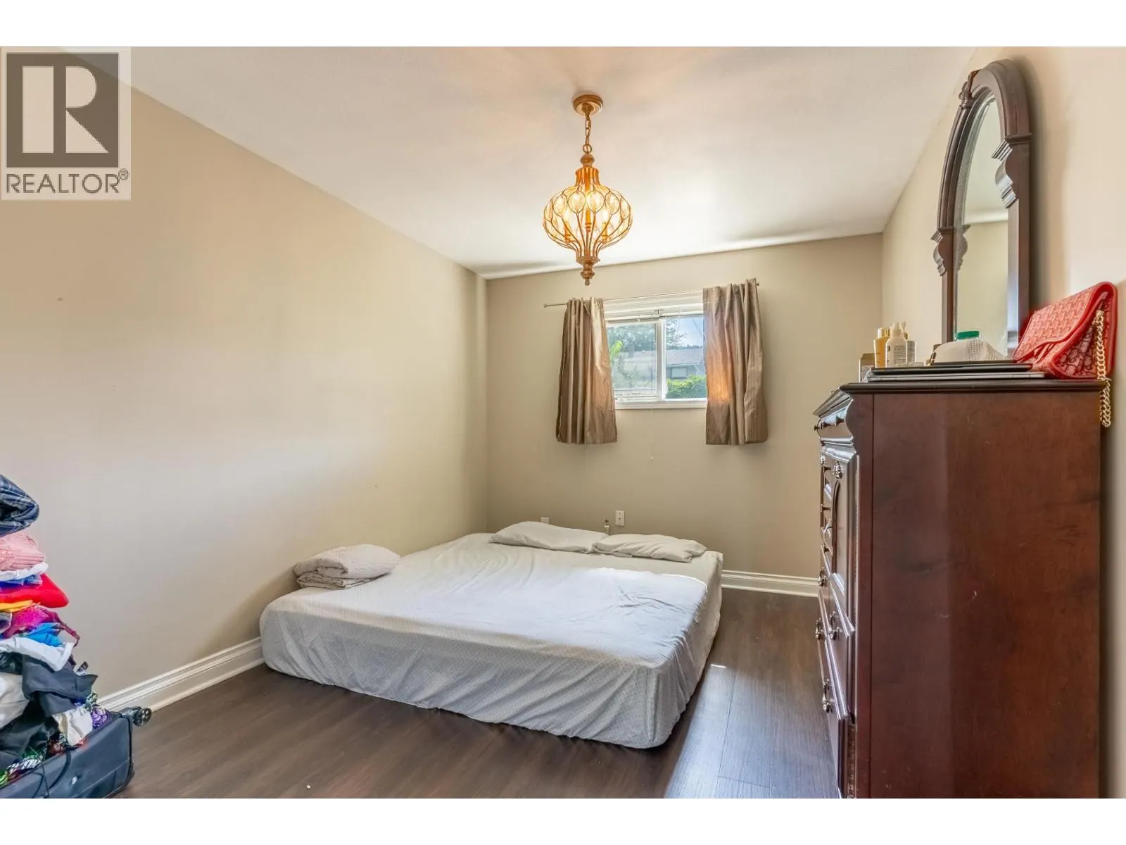 935 Dominion Street