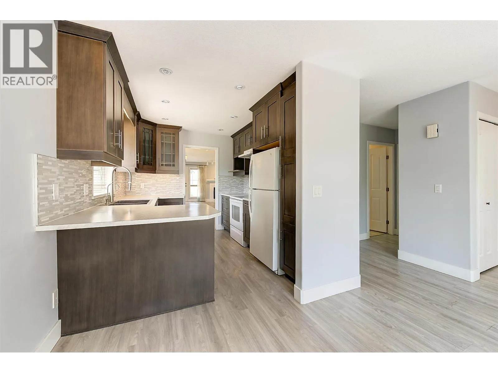 1020 Lanfranco Road Unit# 38