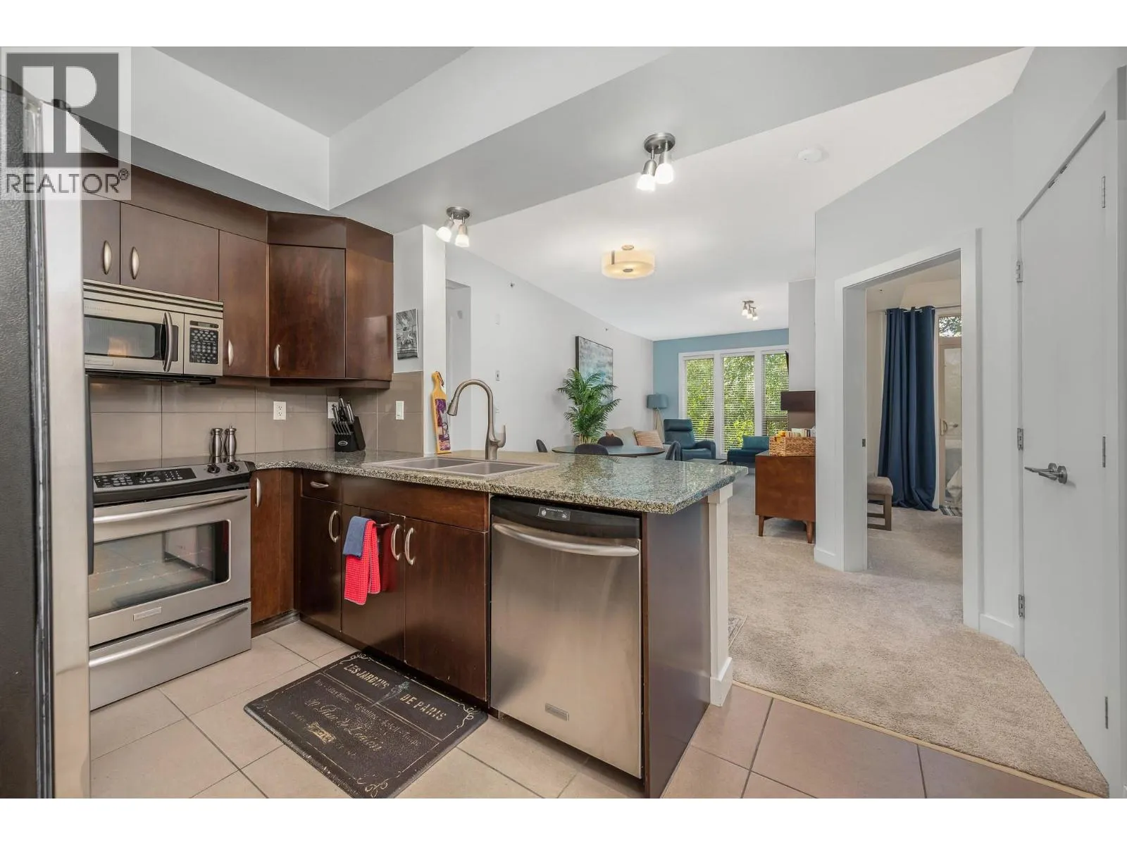 7343 Okanagan Landing Road Unit# 1210