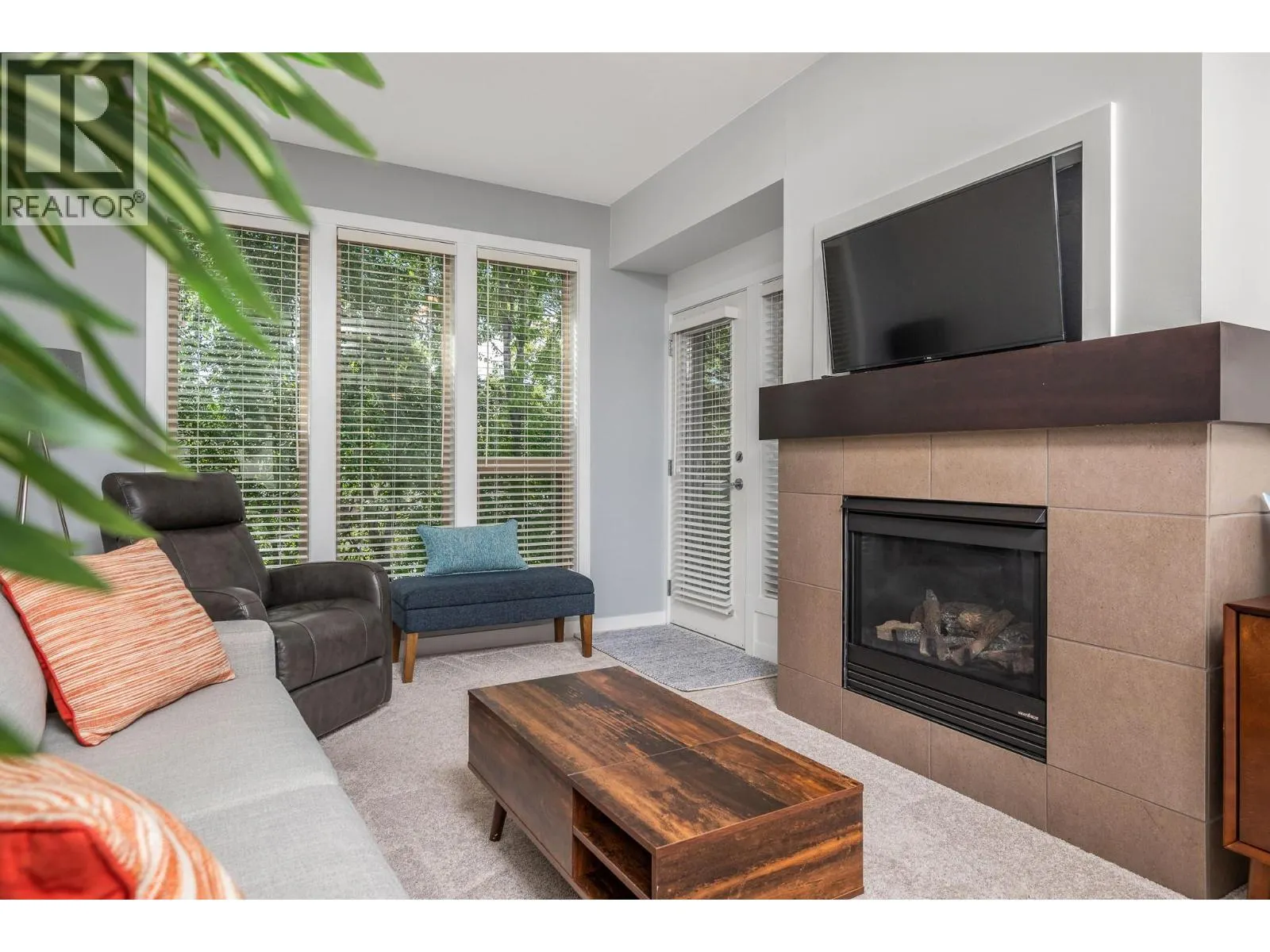 7343 Okanagan Landing Road Unit# 1210