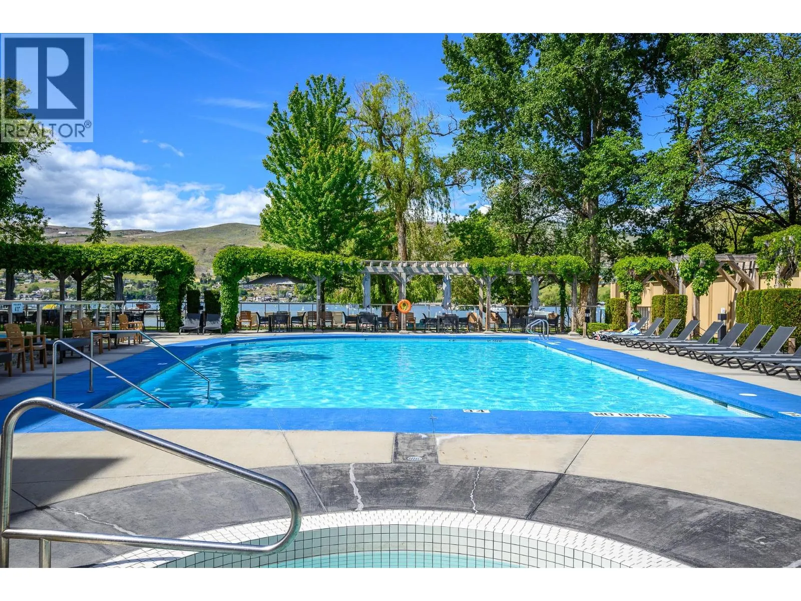 7343 Okanagan Landing Road Unit# 1210