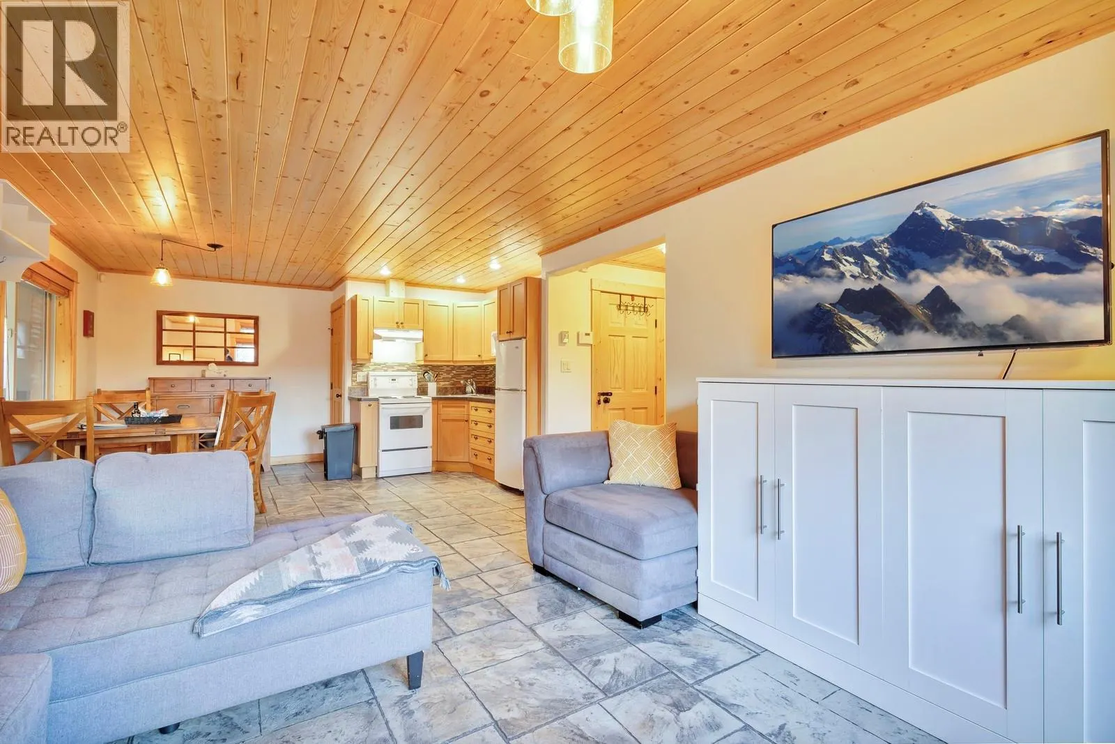 1211 APEX MOUNTAIN Road Unit# 1