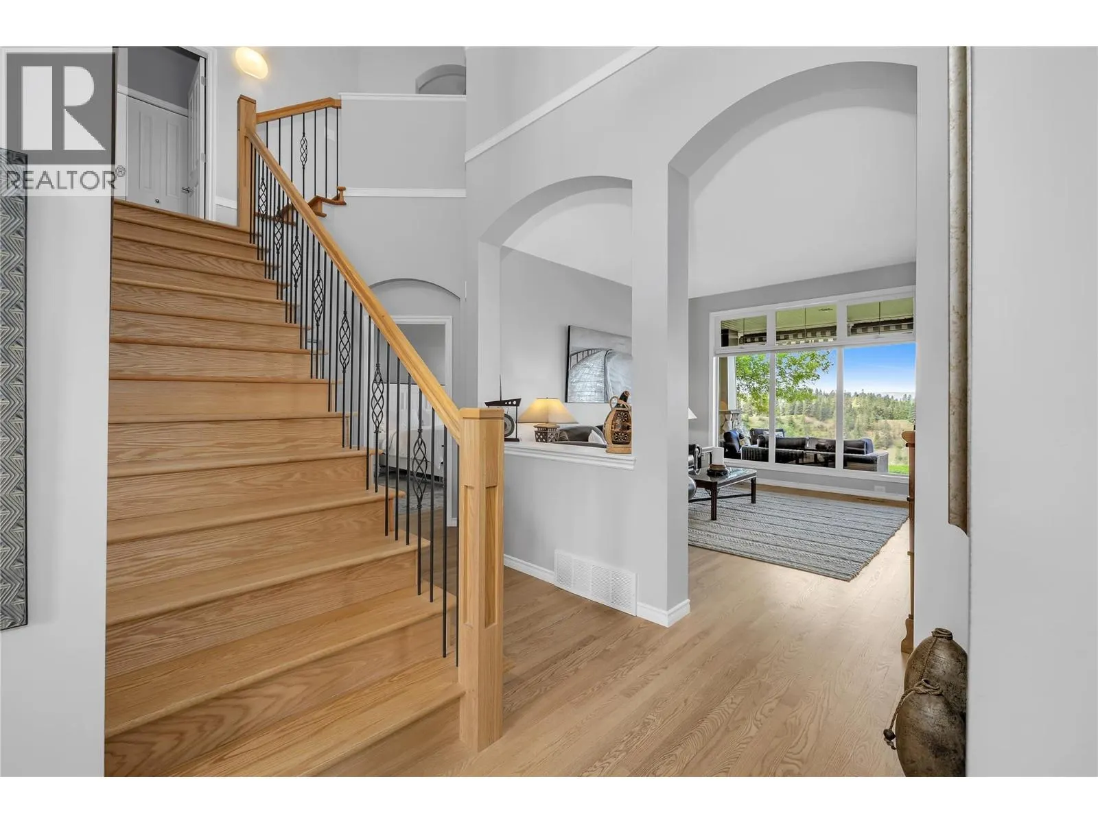 3800 Gallaghers Pinnacle Way Unit# 14