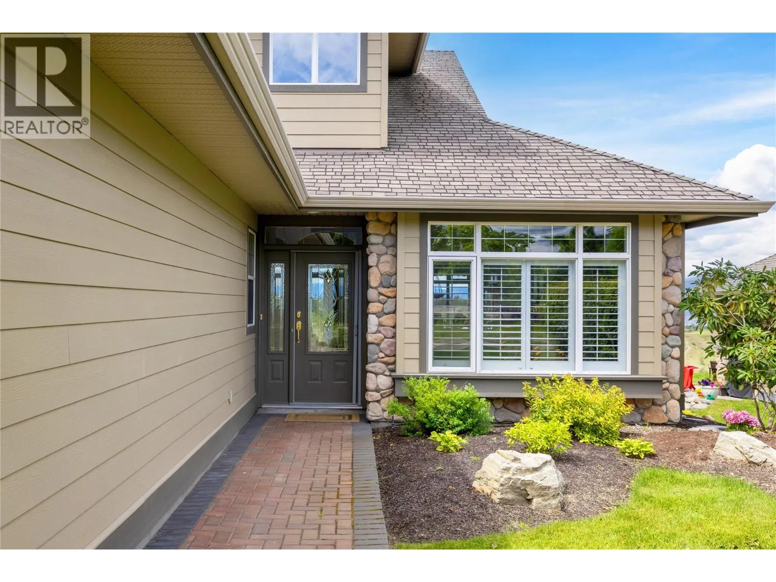 3800 Gallaghers Pinnacle Way Unit# 14