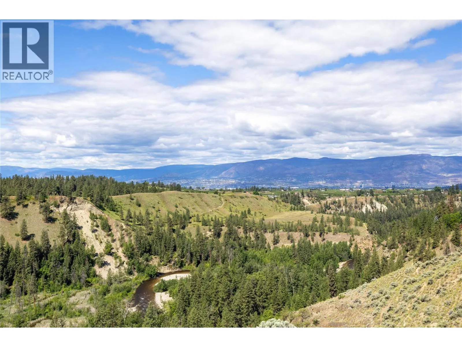 3800 Gallaghers Pinnacle Way Unit# 14