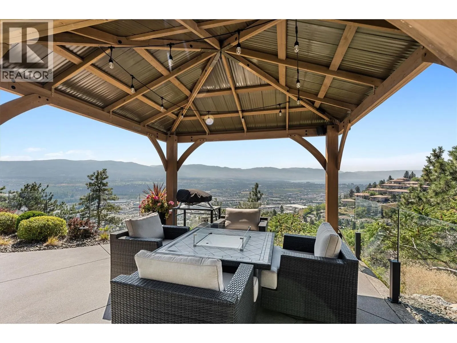 994 Skeena Drive