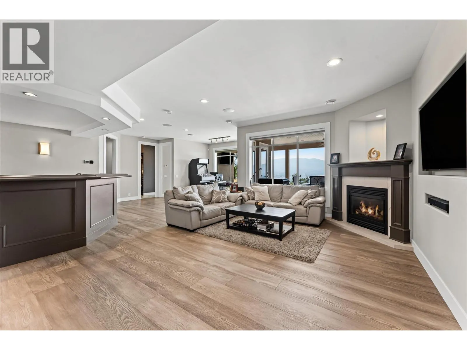 994 Skeena Drive