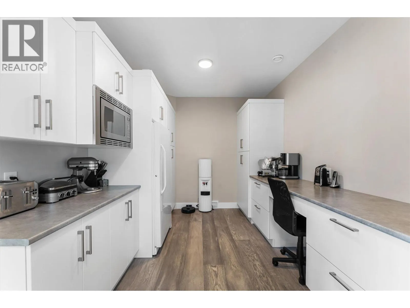 994 Skeena Drive