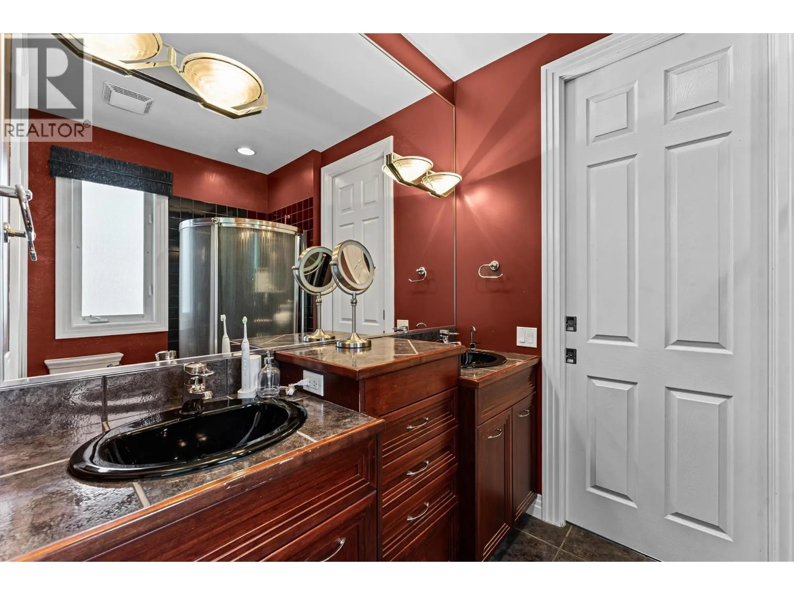 994 Skeena Drive