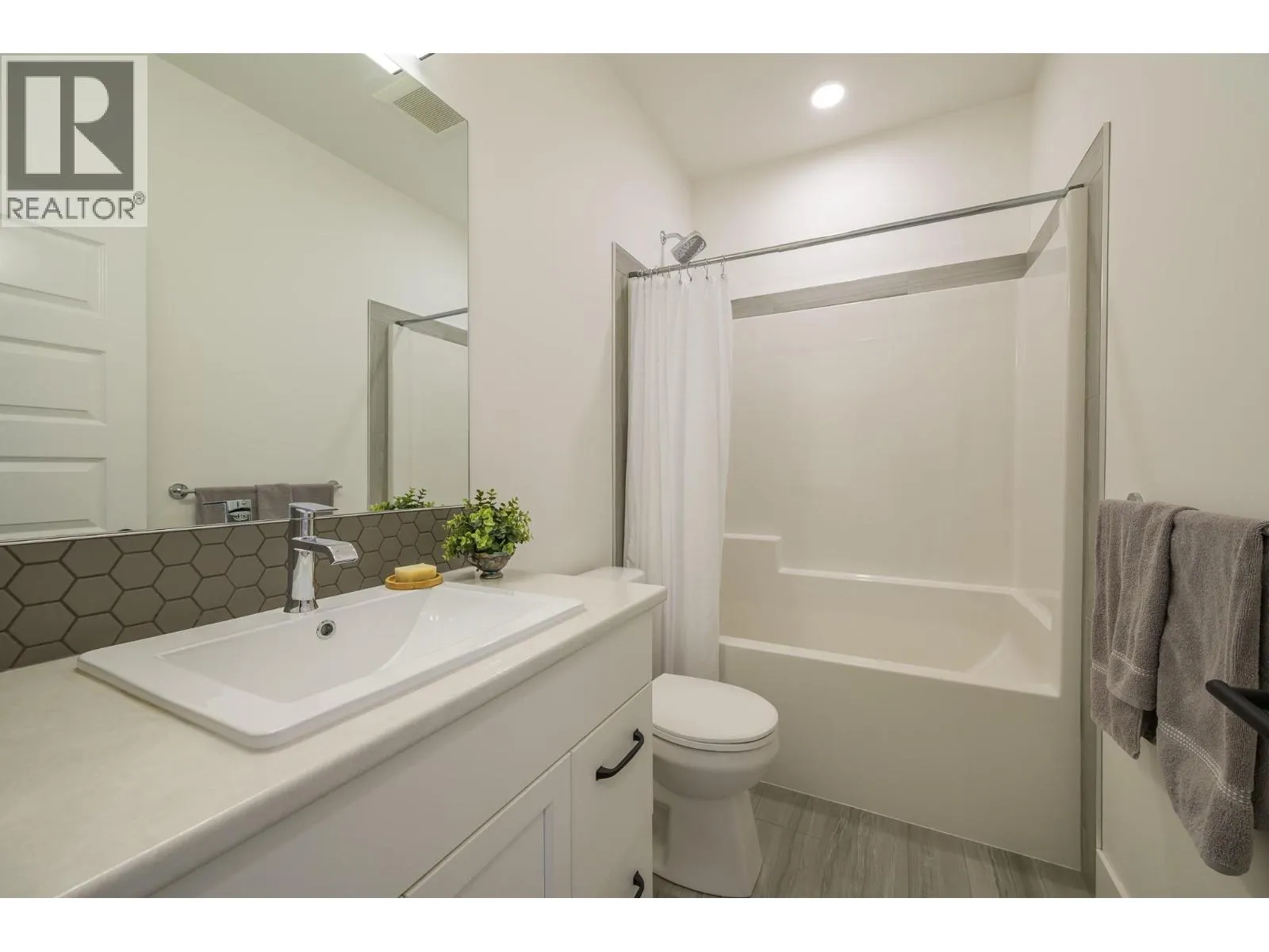 200 GRAND Boulevard Unit# 159