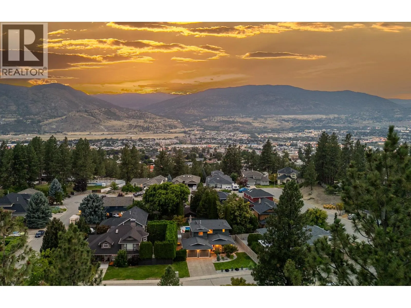 2651 EVERGREEN Drive