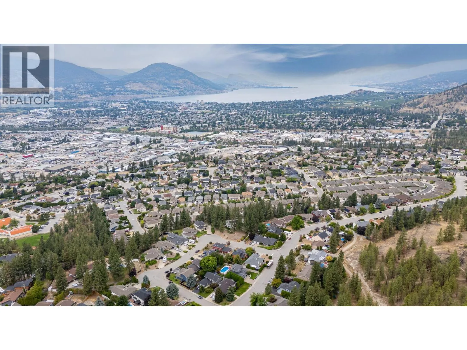 2651 EVERGREEN Drive