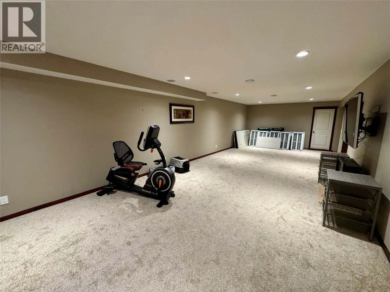 948 COPPER POINT Way