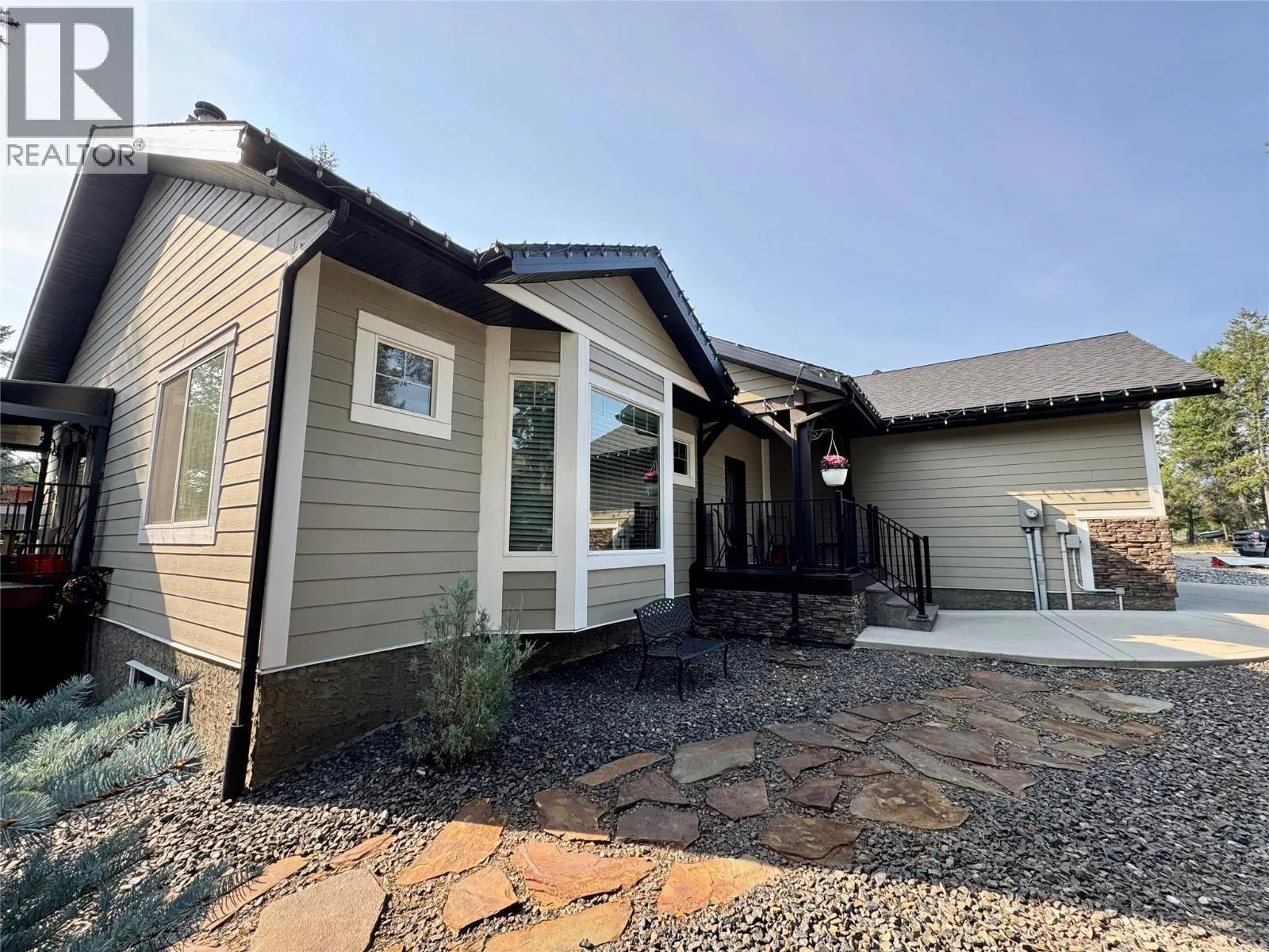 948 COPPER POINT Way