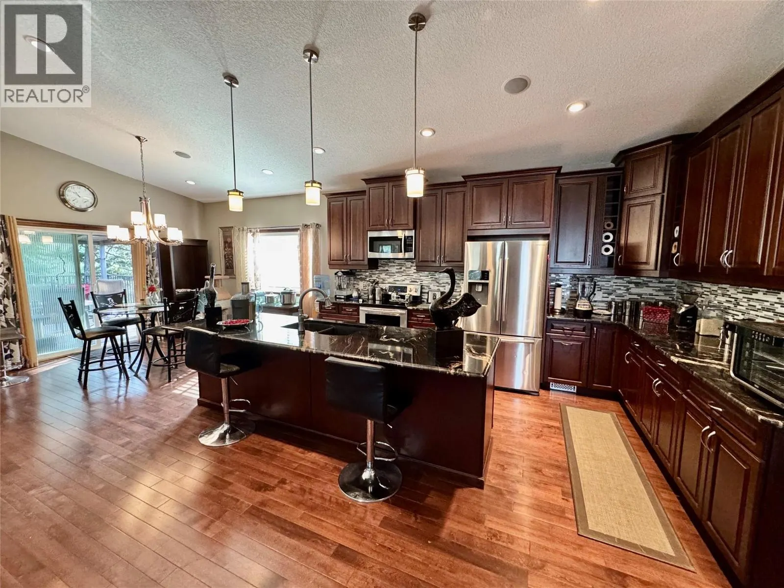 948 COPPER POINT Way