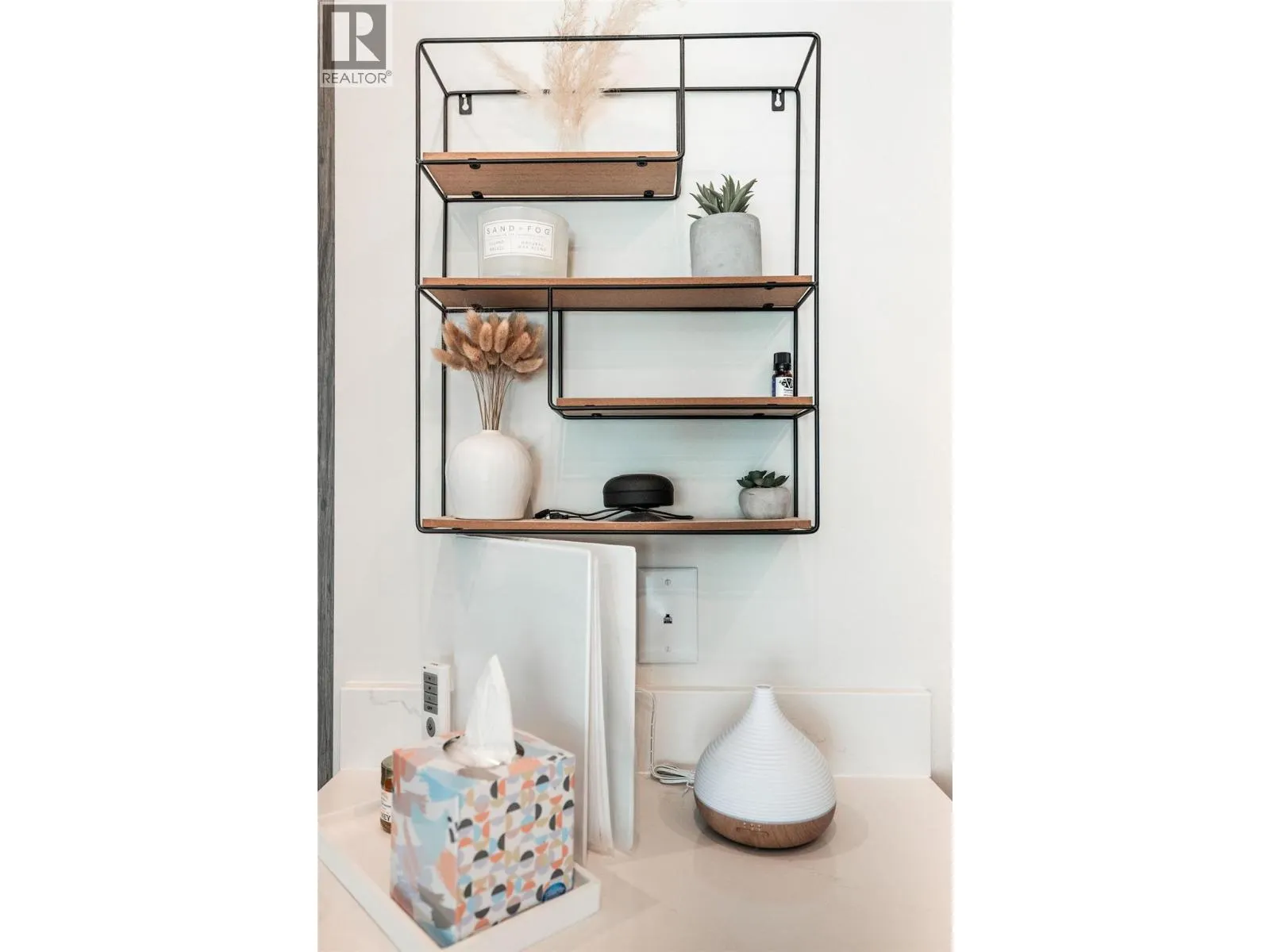 2555 Lakeshore Road Unit# 518