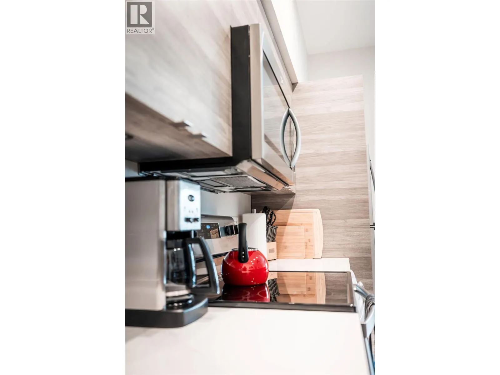 2555 Lakeshore Road Unit# 518