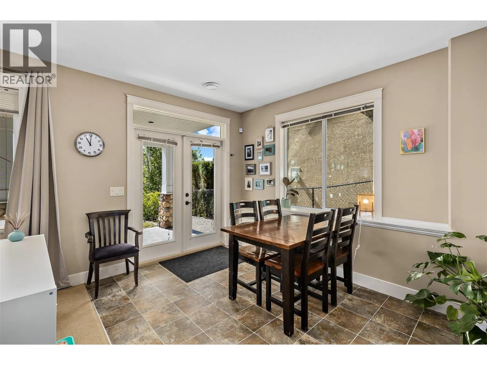 2555 Tallus Ridge Drive