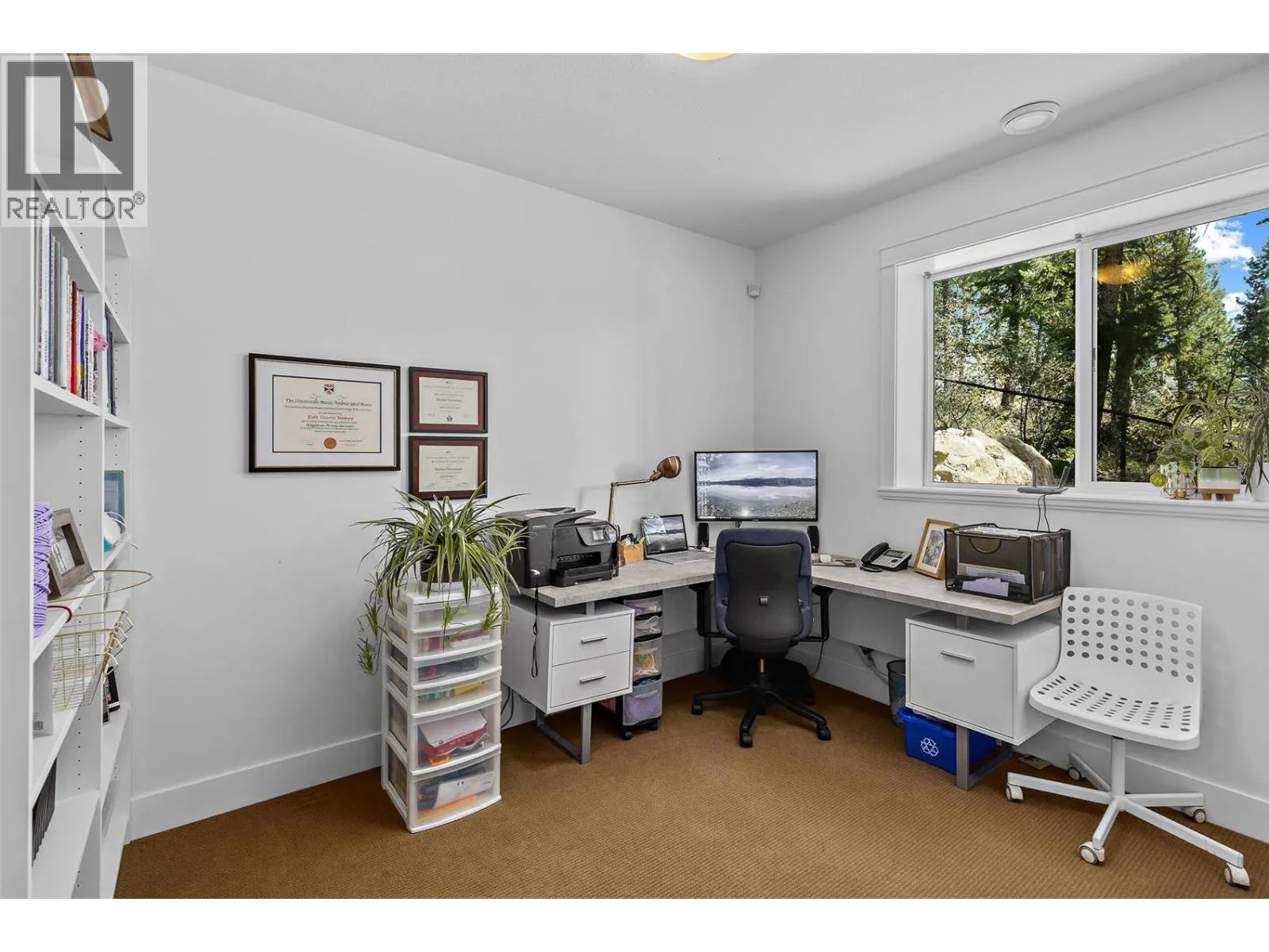 2555 Tallus Ridge Drive