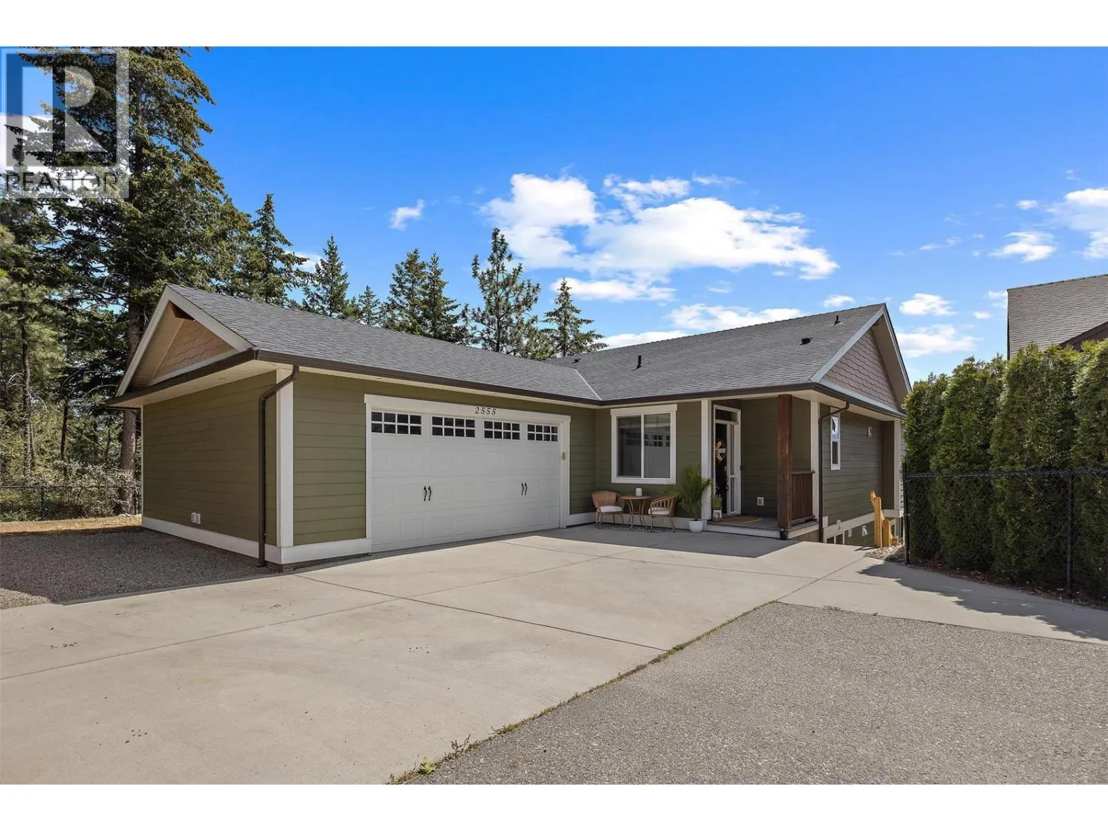 2555 Tallus Ridge Drive