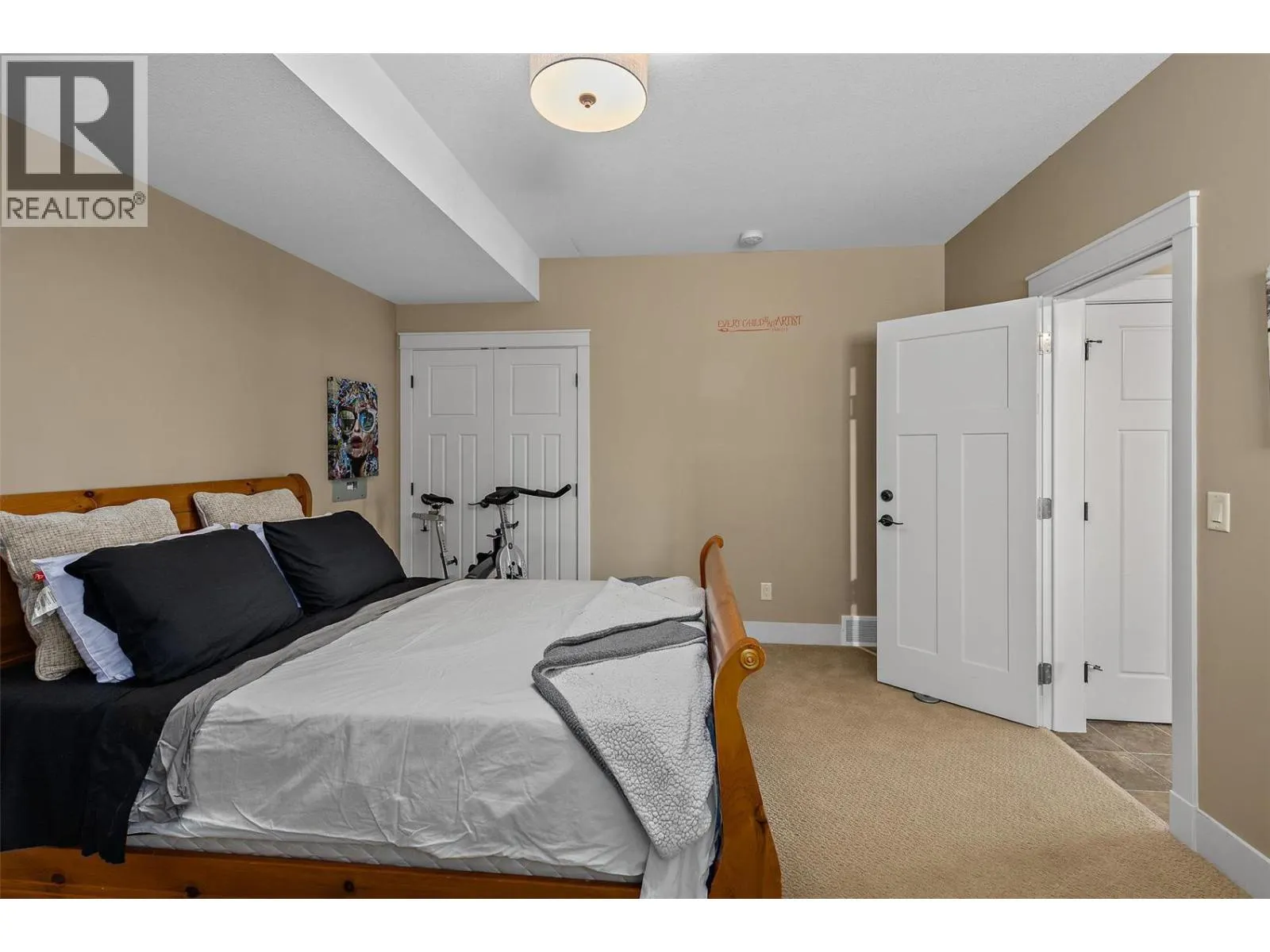 2555 Tallus Ridge Drive