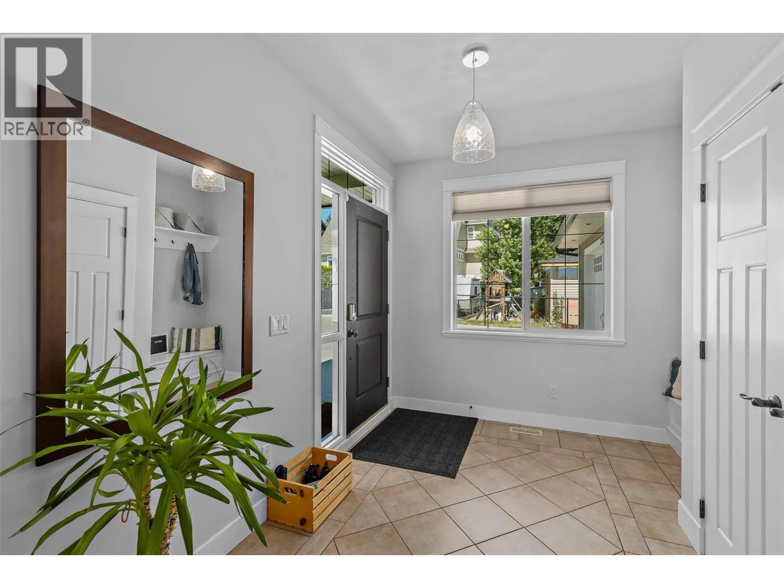 2555 Tallus Ridge Drive