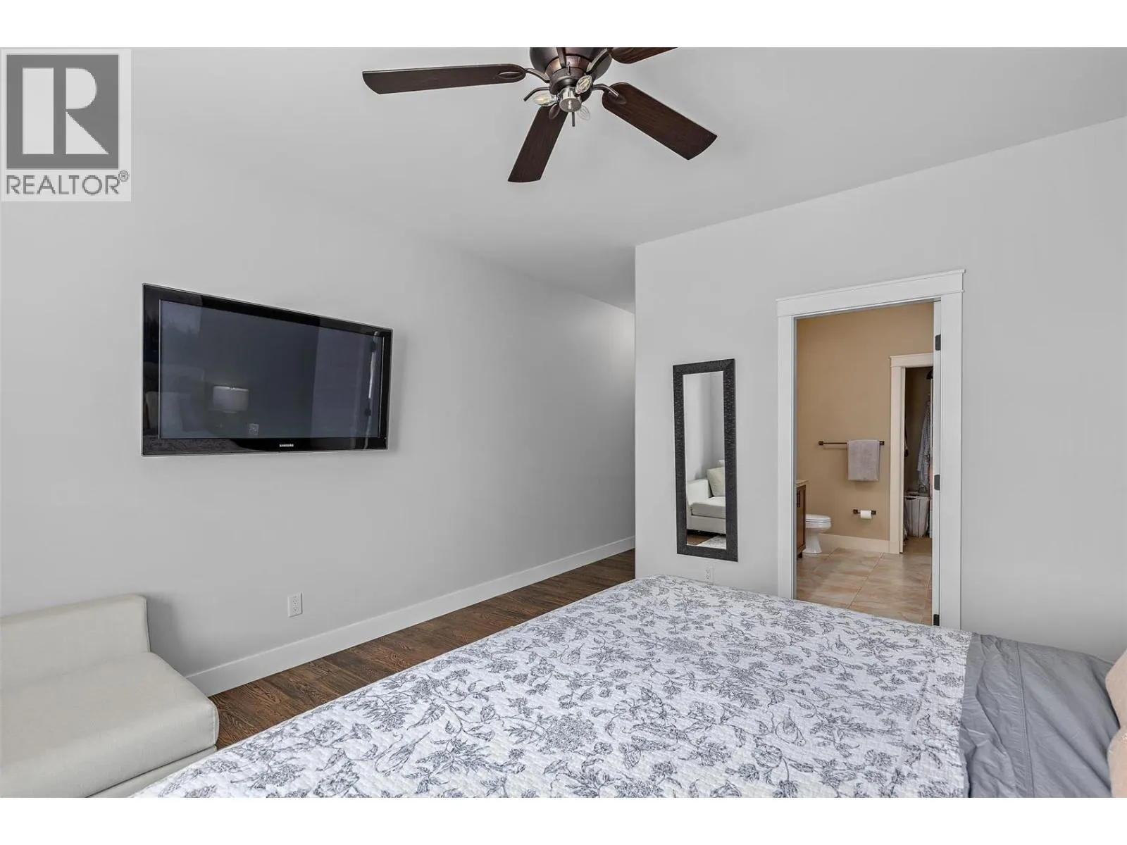 2555 Tallus Ridge Drive